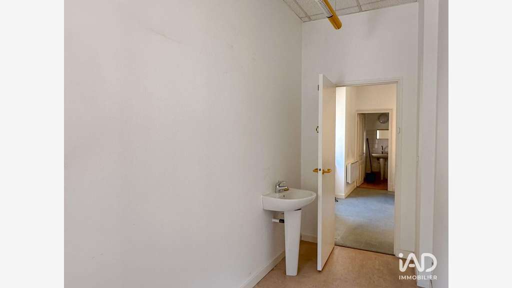 Vente immeuble à rénover en centre-ville à Viviers