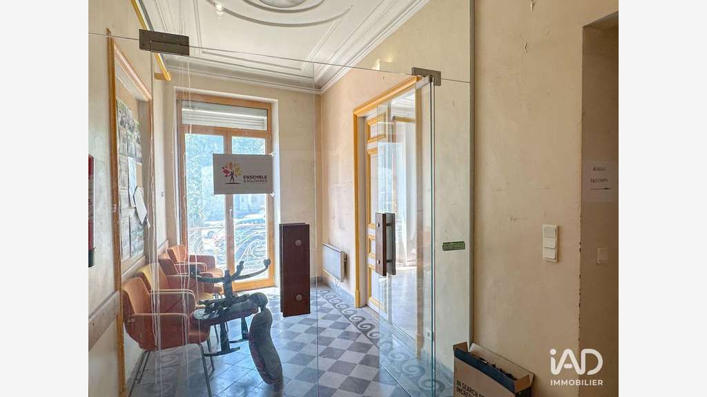 Vente immeuble à rénover en centre-ville à Viviers