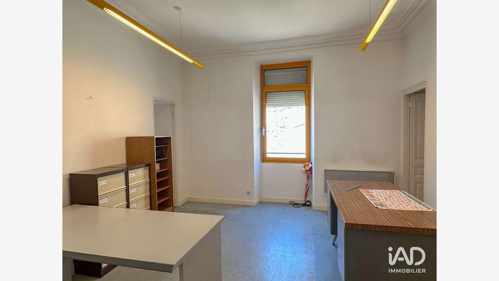Vente immeuble à rénover en centre-ville à Viviers