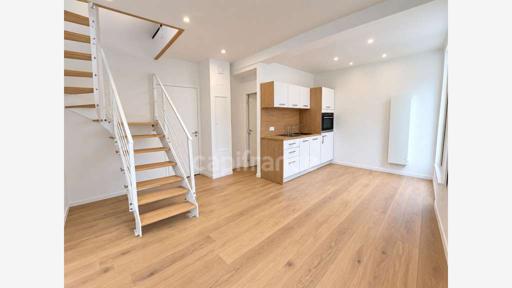 Immeuble de 240m² à vendre à Cauterets (65)