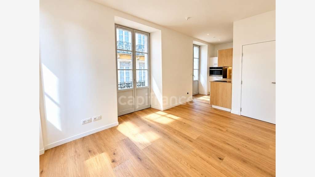 Immeuble de 240m² à vendre à Cauterets (65)