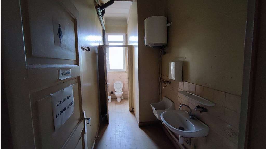 Vente Immeuble La Poste de 470m² à Decazeville