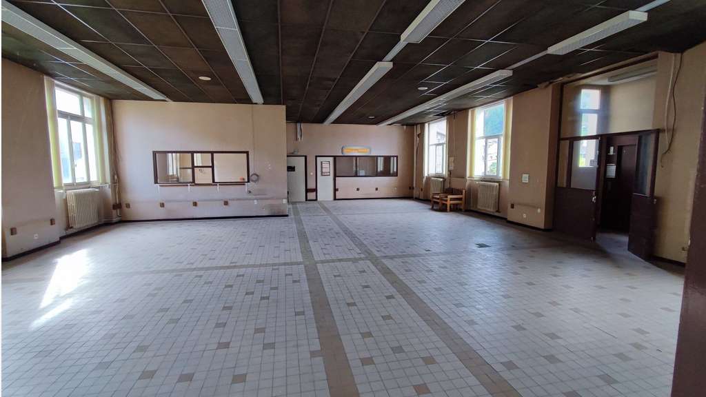 Vente Immeuble La Poste de 470m² à Decazeville
