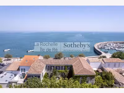 Île de Ré – La Flotte - Ensemble commercial d’e