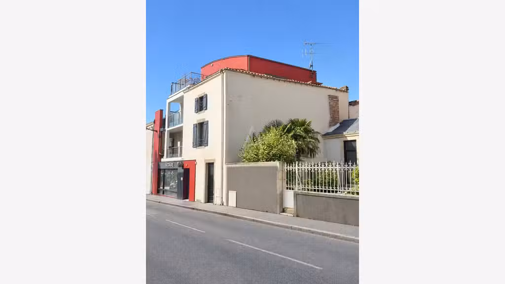 Immeuble mixte en hyper centre ville des Herbiers
