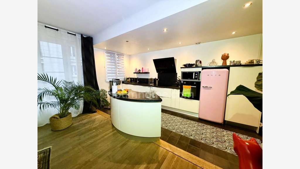 Vente immeuble hypercentre zone piétonne Lisieux