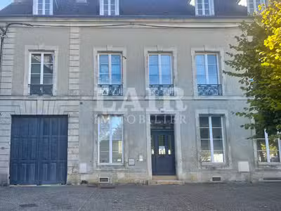 Bel immeuble de caractère à vendre à Mamers
