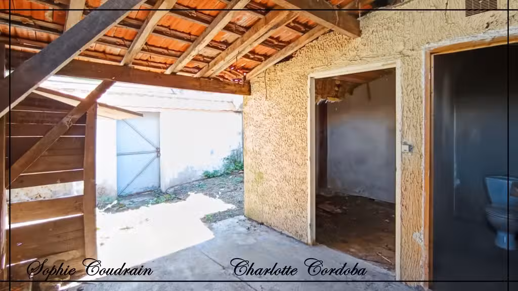 Vente garage avec cour et fort potentiel Miramont