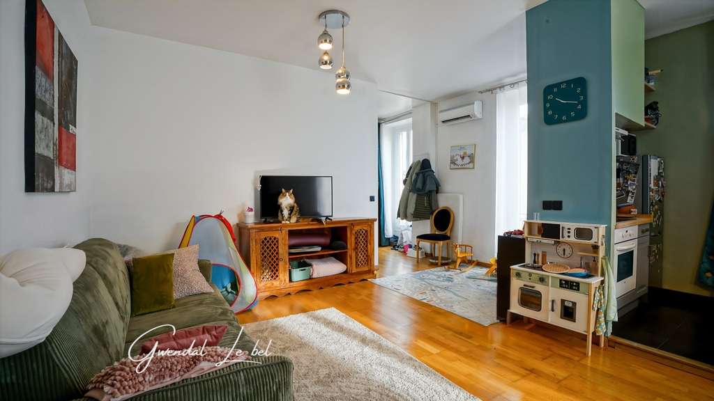 Vente immeuble de 3 appartements 140m² Nîmes (30)