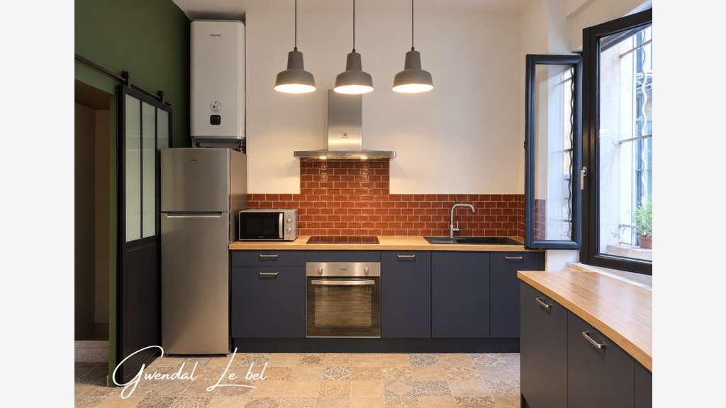 Vente immeuble de 3 appartements 140m² Nîmes (30)