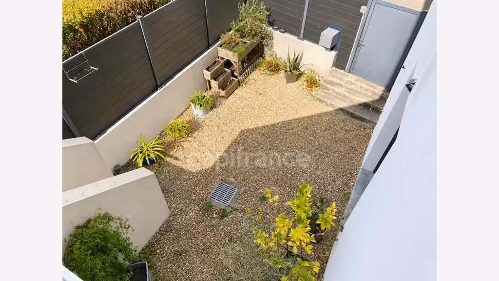 Vente immeuble de rapport de 189m² loué à Pons