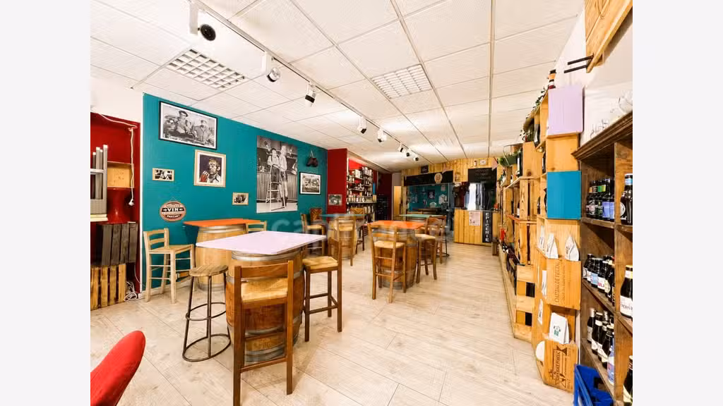 Vente immeuble de rapport de 189m² loué à Pons