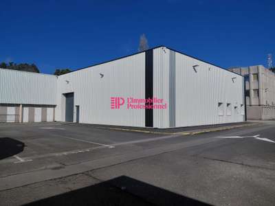 Vente immeuble activités bureaux 4034m² à Quimper