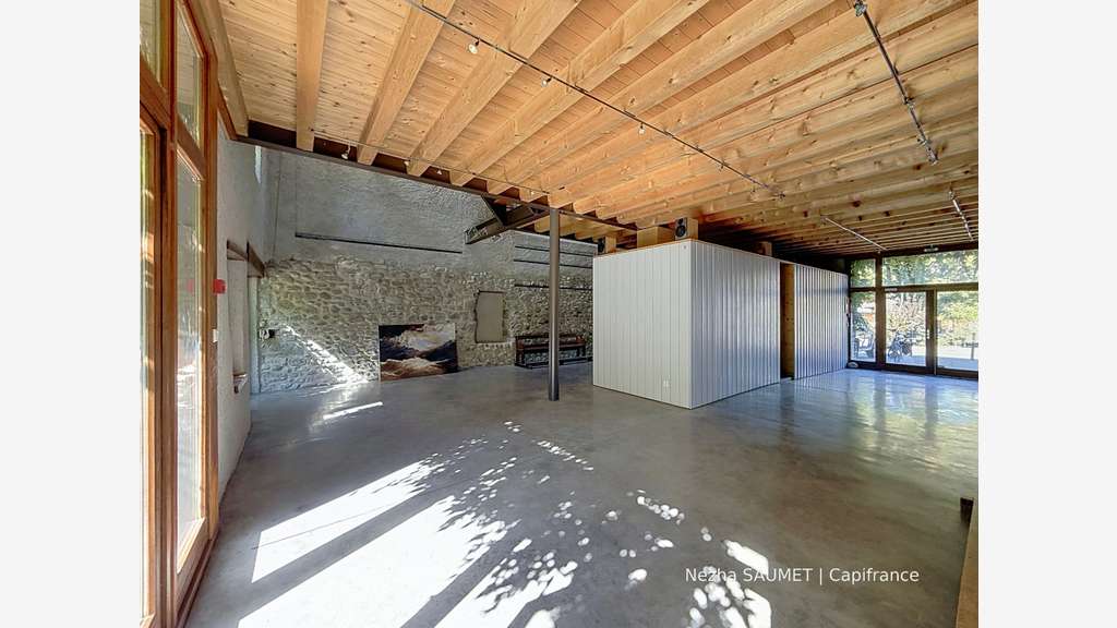 Immeuble à vendre Saint Julien en Genevois