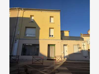 Immeuble à vendre à Salindres 