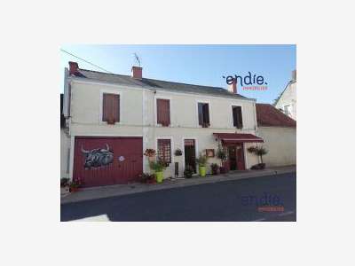 IMMEUBLE DE RAPPORT! PLEIN CENTRE VILLE :BAR ET