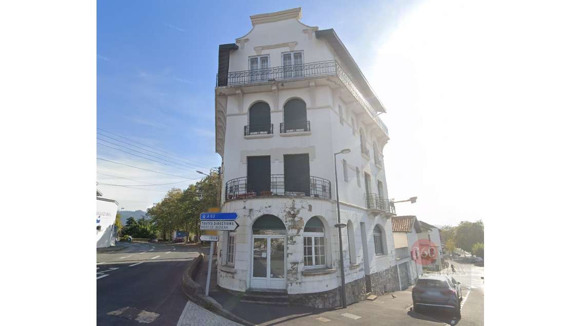 Vente immeuble historique à rénover à Hendaye