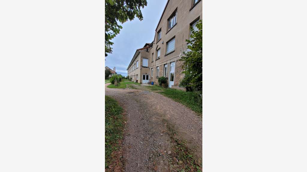 Vente immeuble à Bourg-de-Thizy centre