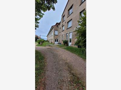 Vente immeuble à Bourg-de-Thizy centre