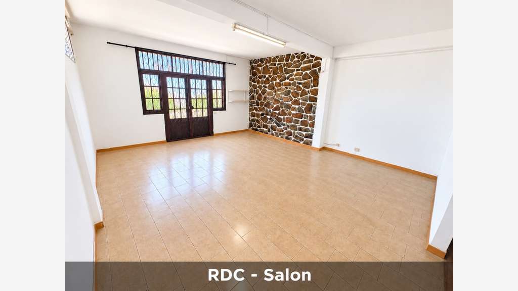 Immeuble de 2 appartements indépendants T3 + T4