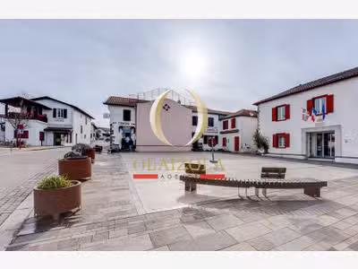 Vente immeuble avec appart et local proche Bidart