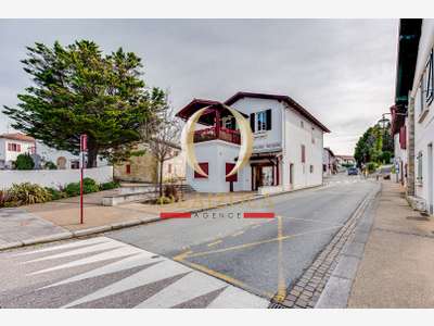 Vente immeuble avec appart et local proche Bidart