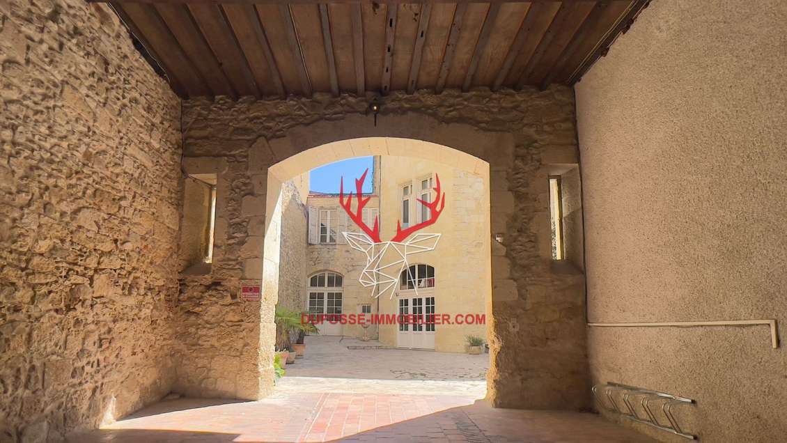 Cède Immeuble de caractère 1100m²au coeur de Auch