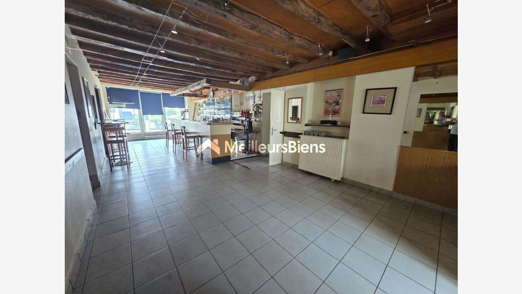 Immeuble hôtel-restaurant 473m² à Auxonne