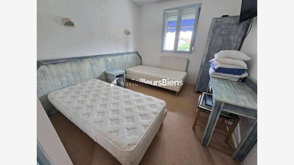 Immeuble hôtel-restaurant 473m² à Auxonne