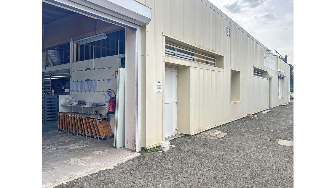 Vente bâtiment professionnel polyvalent Beaucourt