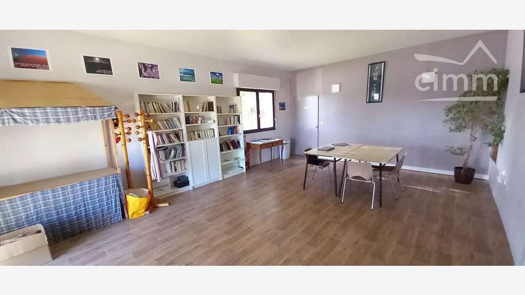 Vente immeuble polyvalent de 263m² à Blois Nord
