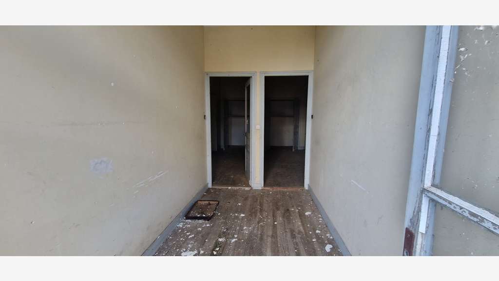Vente immeuble 352m² à restaurer à Cazaubon (32)