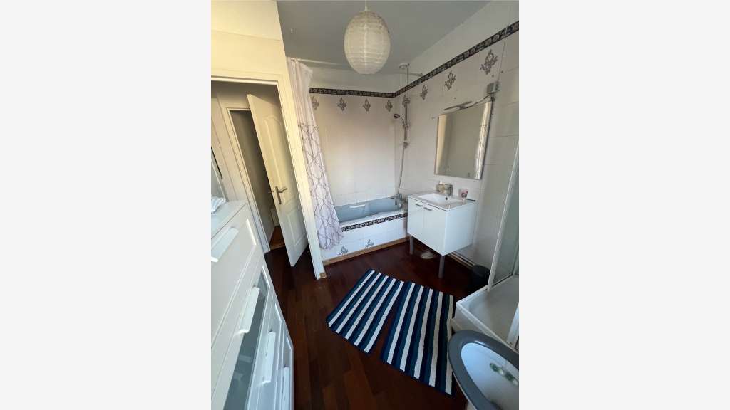 Vente maison 186m² avec revenus locatifs à Cergy