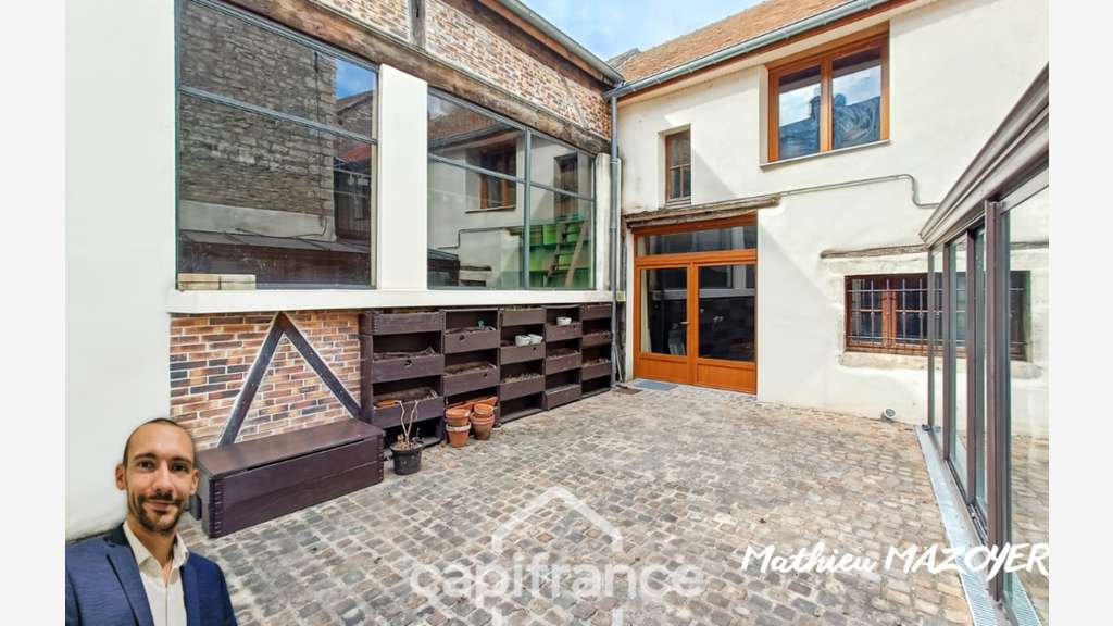 Immeuble à fort potentiel axe Chalon - Mâcon