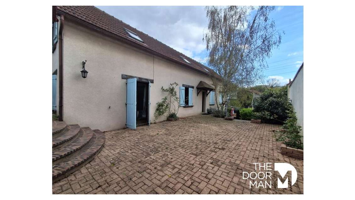 Vente immeuble de rapport 150m² à Chartres 28000