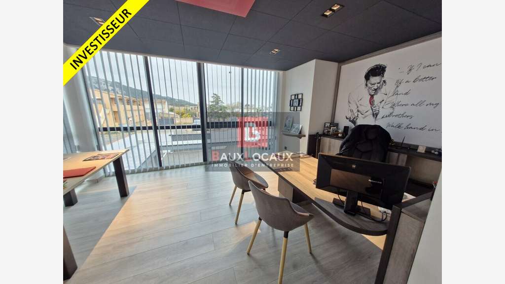Vente immeuble mixte de standing à Châteauneuf