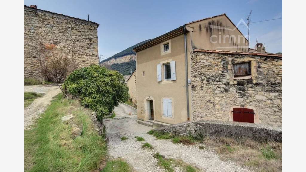 Vente immeuble de rapport de 108m² à Cruas