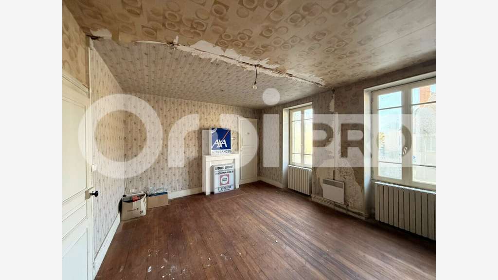 Vente immeuble rénové avec jardin 217m² à Culan