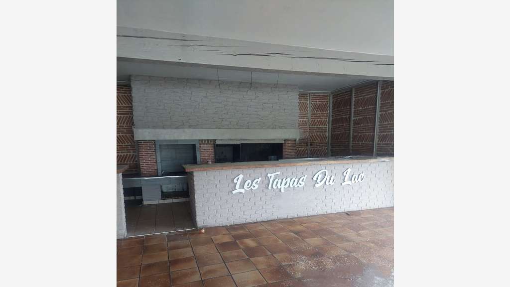 Vente murs libres secteur dynamique proche Dax