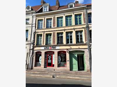 Immeuble mixte de 300m² à vendre à Douai (59)