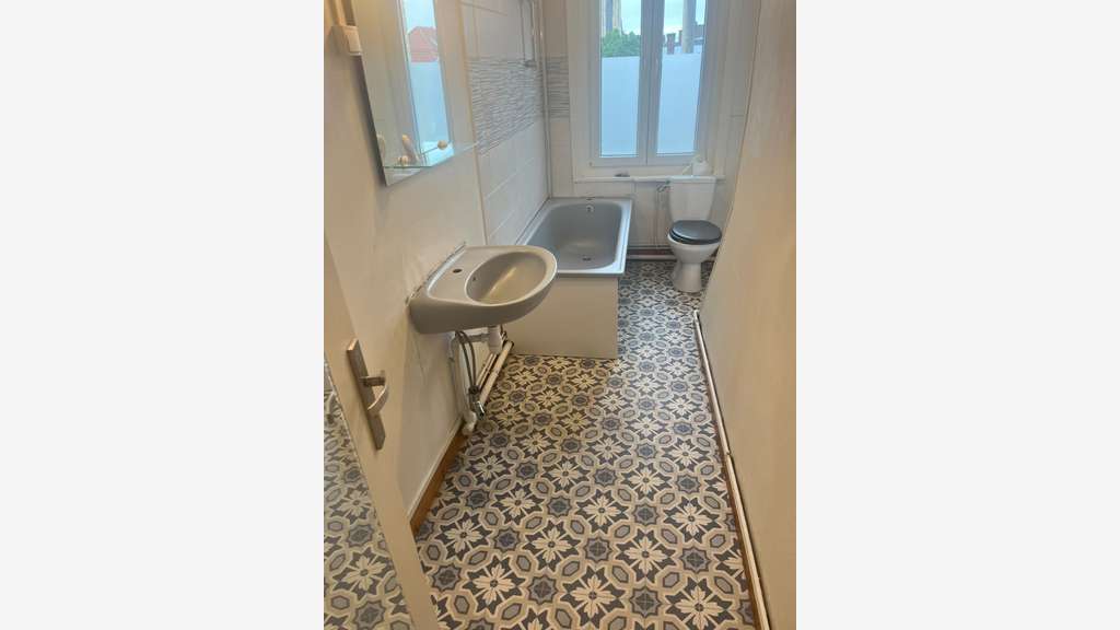 Immeuble mixte de 300m² à vendre à Douai (59)