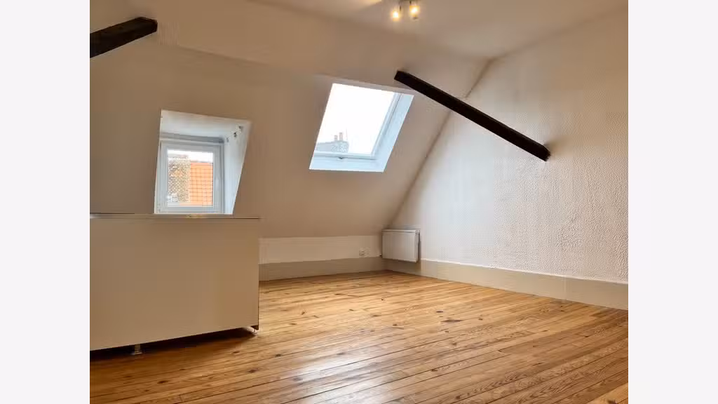 Immeuble mixte de 300m² à vendre à Douai (59)