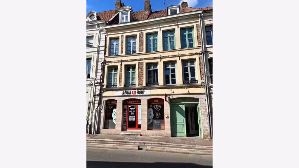Immeuble mixte de 300m² à vendre à Douai (59)