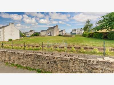 AV immeuble sur 3 niveaux Centre-bourg d'Elliant
