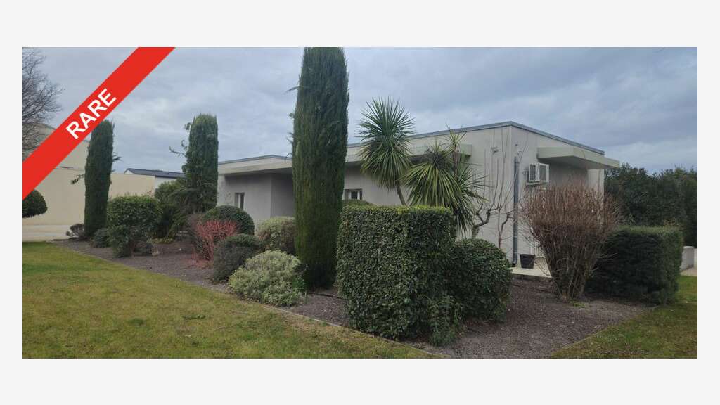 Ensemble immobilier à Entraigues-sur-la-Sorgue