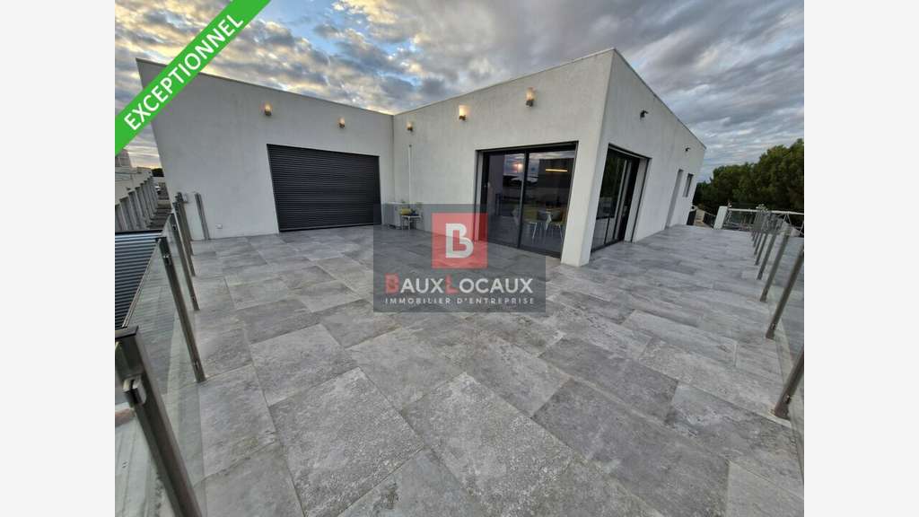 Ensemble immobilier loué à vendre à Fos-sur-Mer
