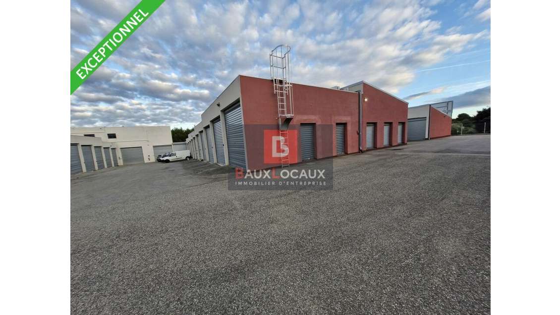 Ensemble immobilier loué à vendre à Fos-sur-Mer