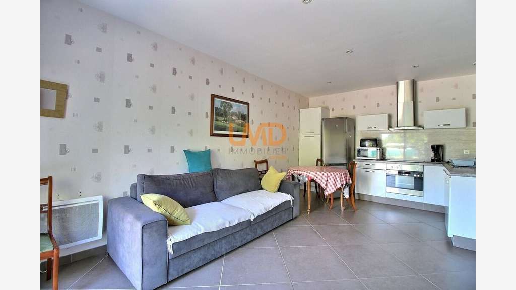 Vente Immeuble de rapport 10 logements Jonzac