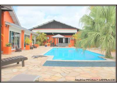 Vente Immeubles commerciaux / Mixtes à Kourou