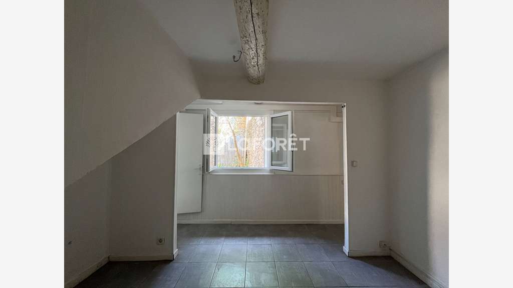 Vente immeuble de 107m² à L'Isle-sur-la-Sorgue
